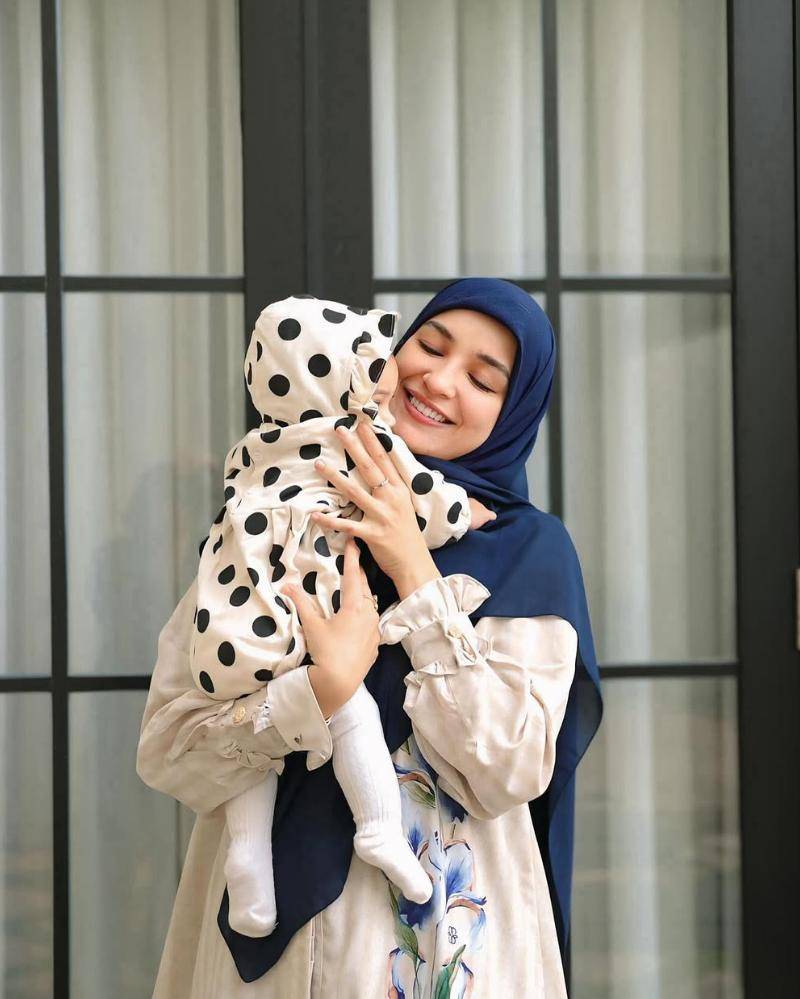 Instagram.com/shireensungkar